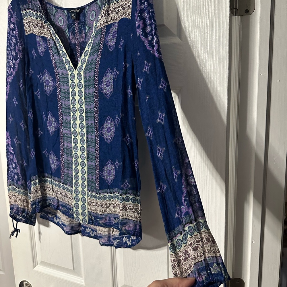 Lucky Brand Medallion Print Casual Shirt - Picture 8 of 15